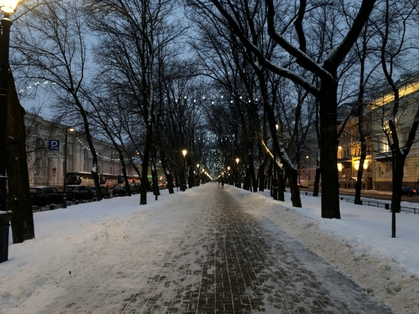 Петербург входит в топ-3 городов для путешественников-одиночек на Новый Год