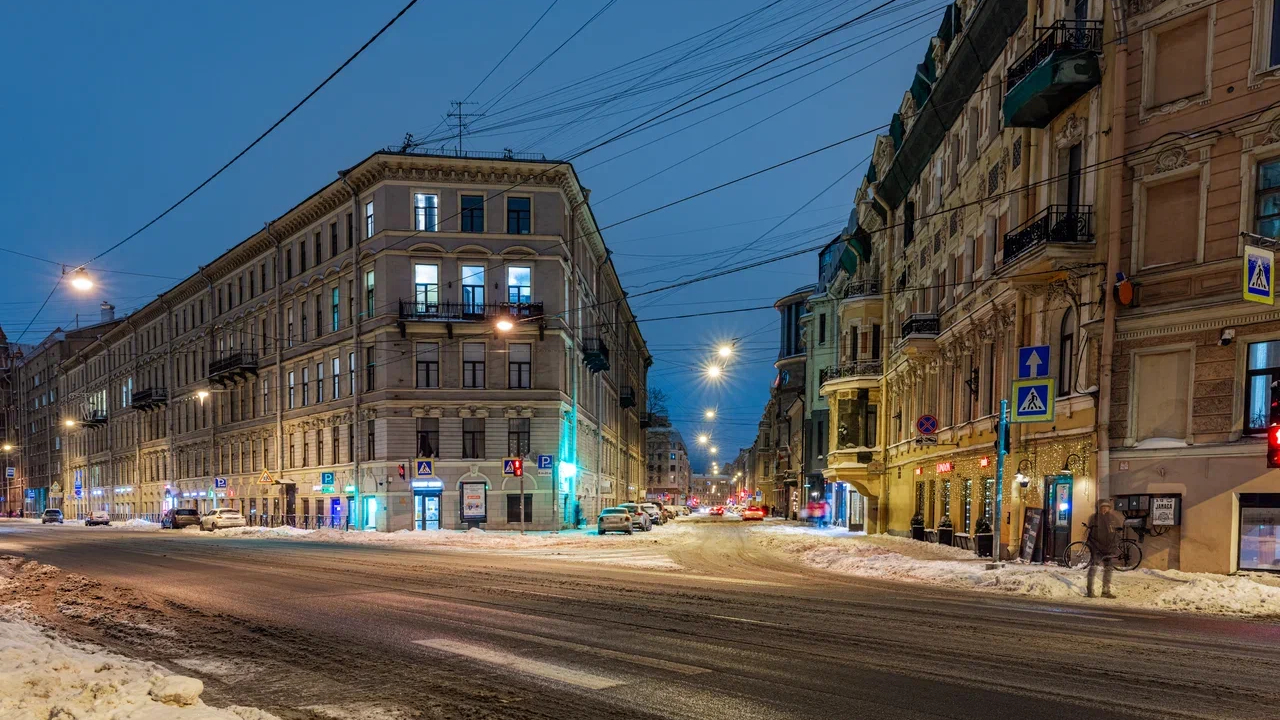 В Петербурге перегруженность дорог упала на 35% за год
