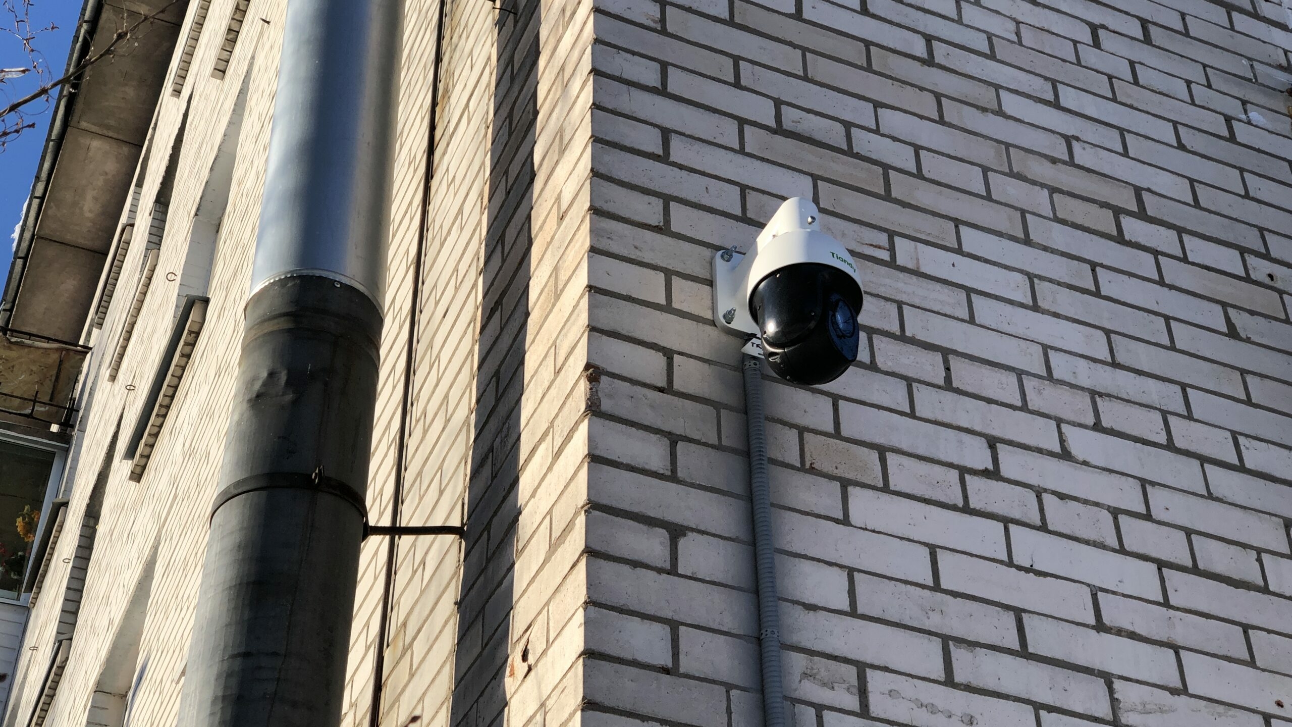 В Петербурге система ИИ‑контроля благоустройства охватила 80 тысяч камер