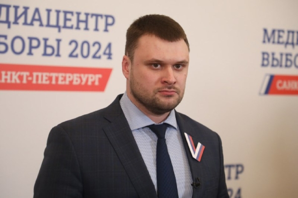 Юрий Кузьмин: очереди у избирательных участков обусловлены празднованием Масленицы
