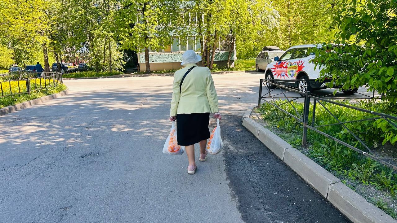Пенсионерам Петербурга хотят поднять прожиточный минимум