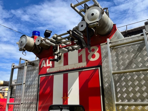 Пожар в ТРЦ «Галерея»: дым и вода заполонили фуд-корт