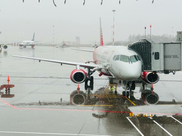 Вице-губернатор Кирилл Поляков подвел итоги работы внешнего транспорта Петербурга