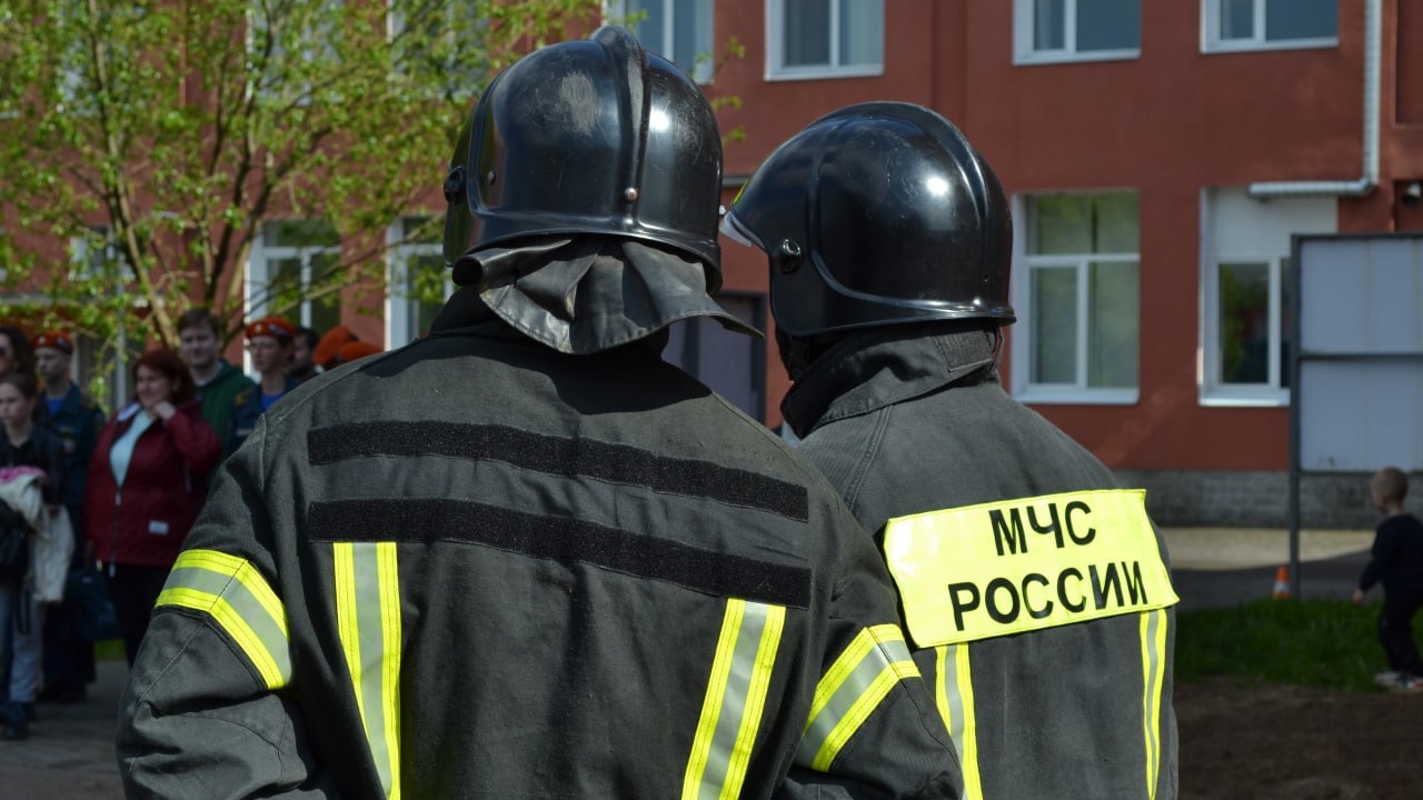 Пожарная охрана Петербурга отмечает 222 года службы городу