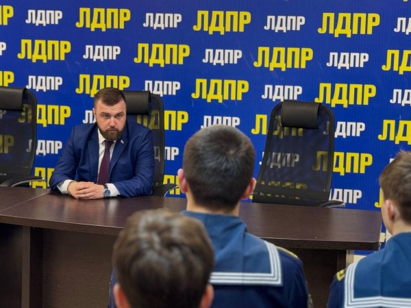 Депутат Евгений Ененков: наша молодежь — это настоящие патриоты