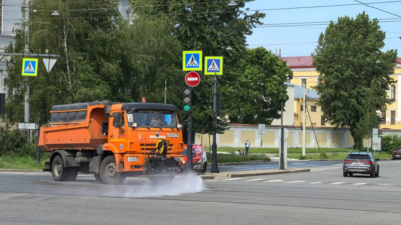 Дорожные шампуни: профессиональный стандарт чистоты на автомагистралях Петербурга