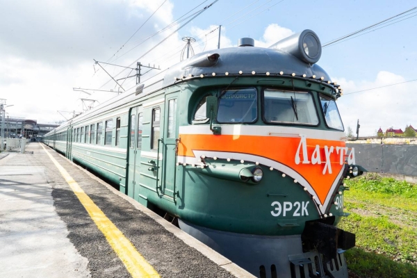 Ретропоезд «Лахта» повезет гостей на юбилей Ленобласти