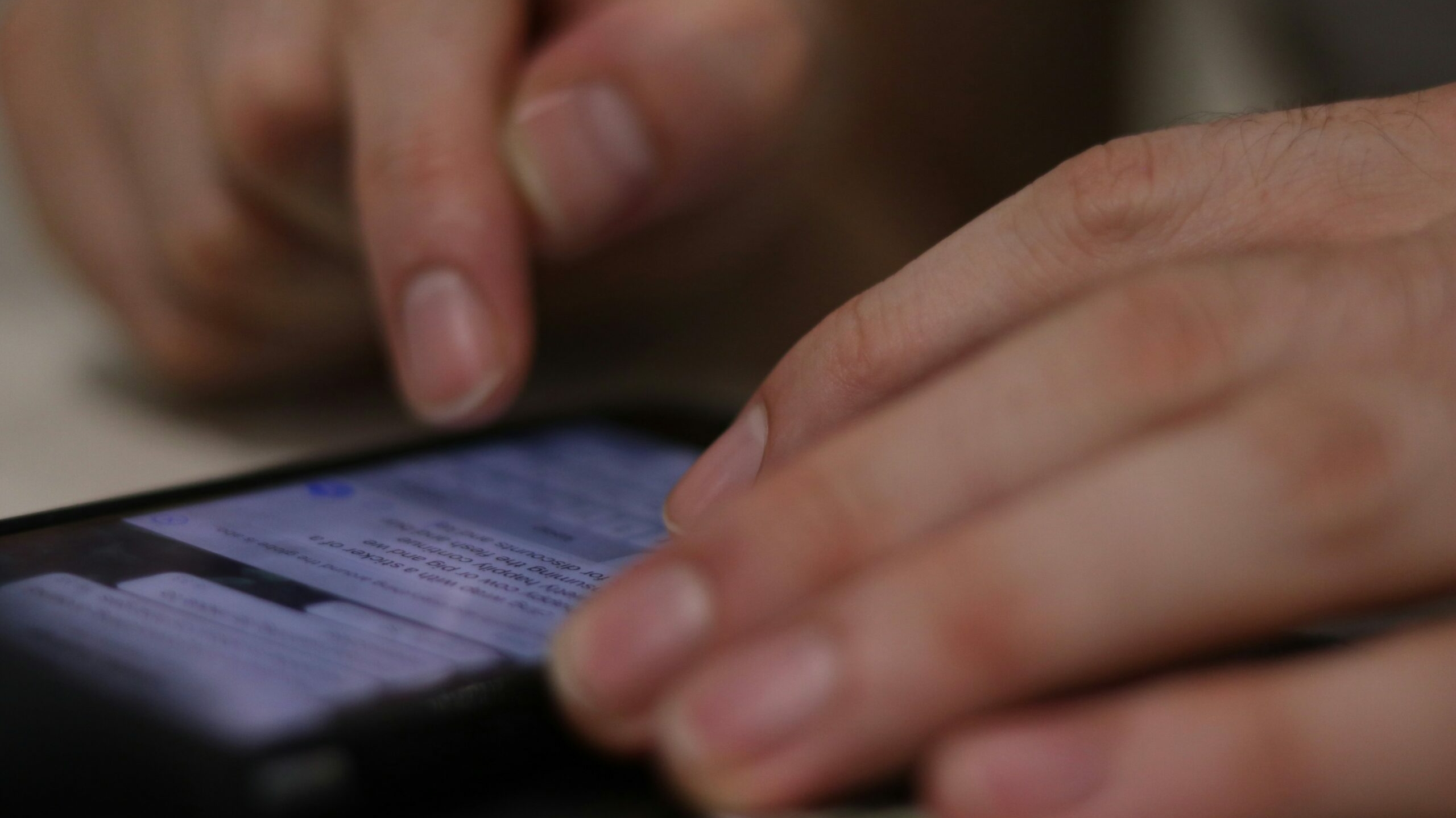 Мужчине грозит административка за оскорбления в SMS