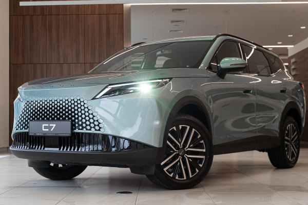 OMODA C7: синтез стиля, комфорта и технологий