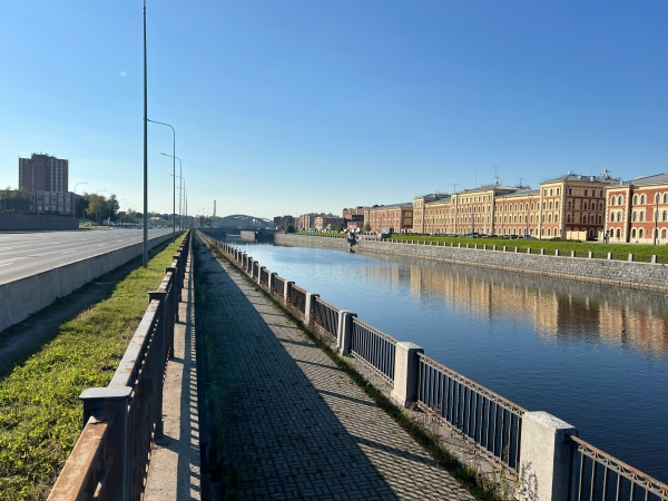 В Петербурге начали капитальный ремонт набережной Обводного канала