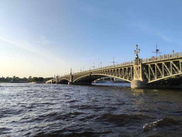 В Петербурге построят тоннель у моста Александра Невского