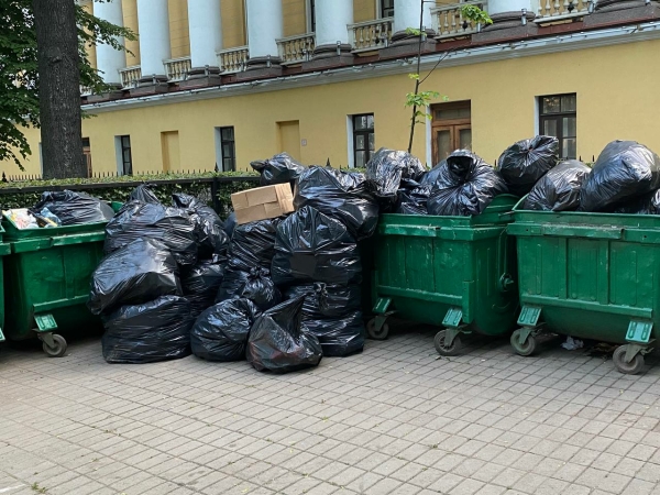 Петербург перейдет на новую систему обращения с отходами
