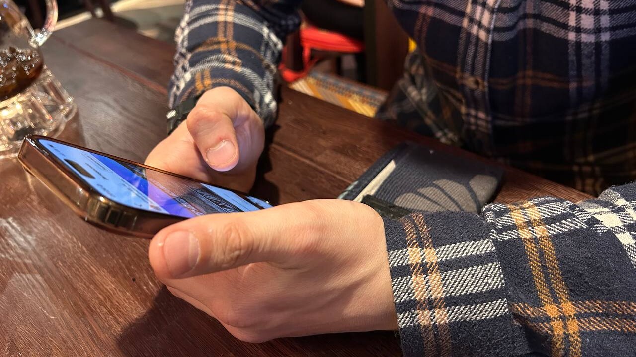 Петербуржцам рассказали о новом способе кражи данных от имени УК в мессенджерах