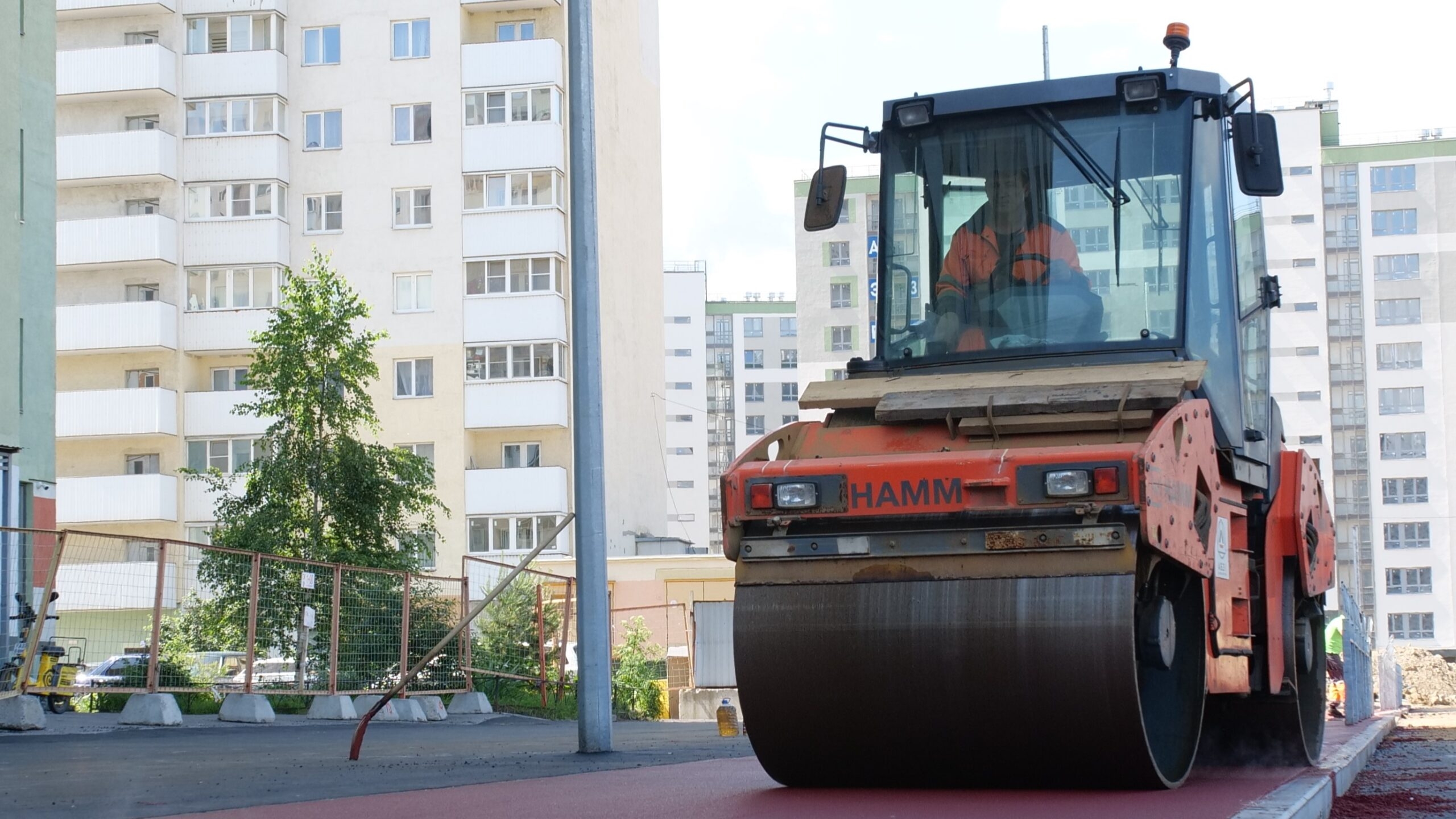 В Петербурге применяют инновационные технологии при строительстве дорог