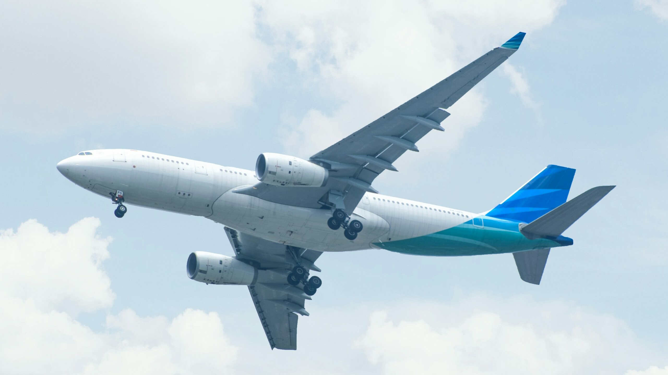 Между Каракасом и Санкт-Петербургом открылось прямое авиасообщение