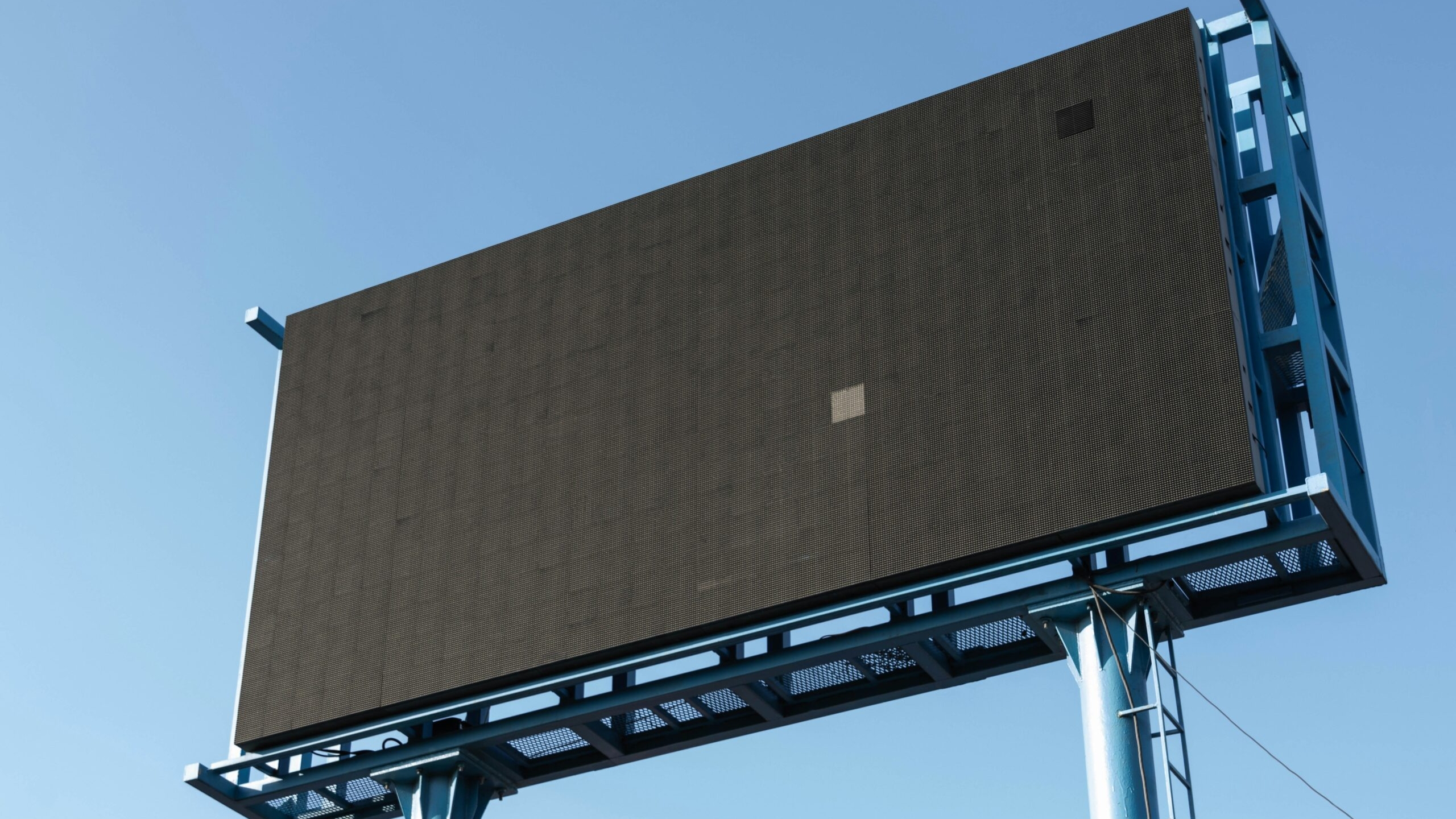 В Петербурге выделили 30 млн рублей на социальную рекламу