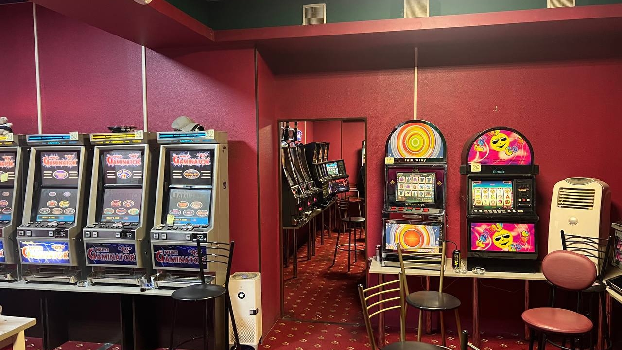 Петербурженка стала фигуранткой уголовного дела за организацию азартных игр