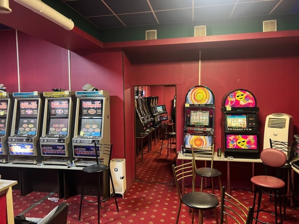 Петербурженка стала фигуранткой уголовного дела за организацию азартных игр