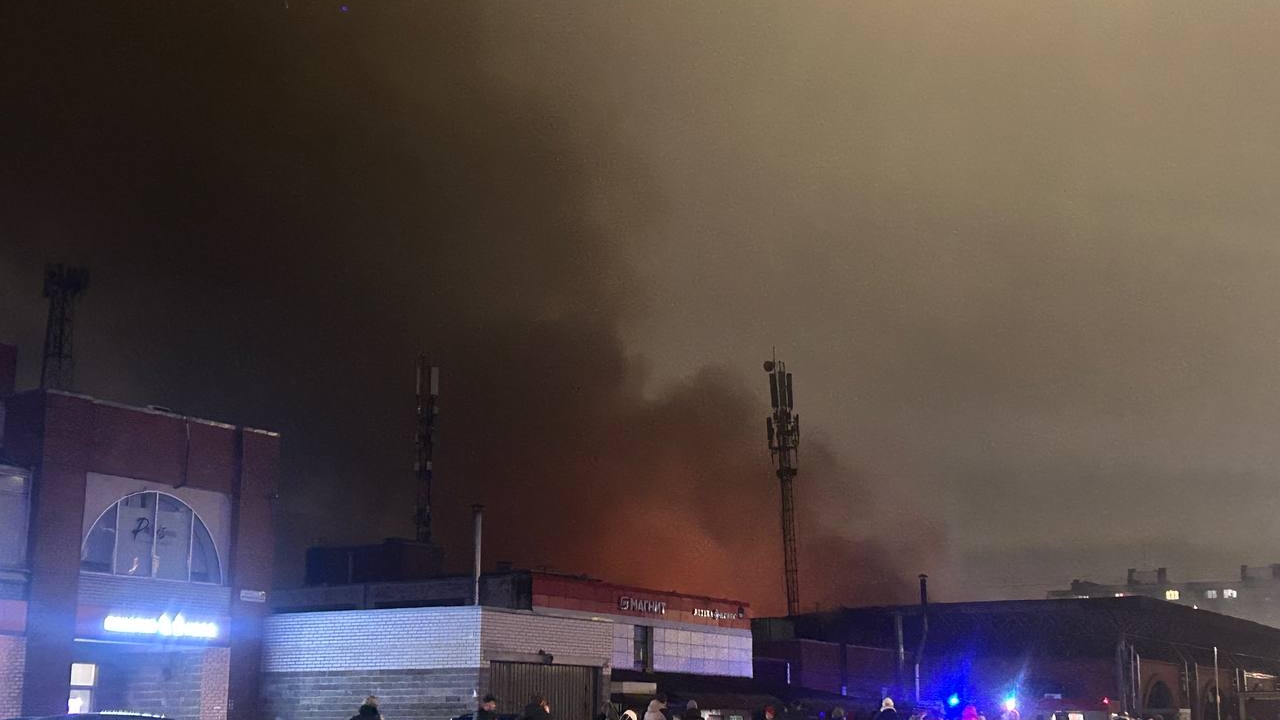 На Правобережном рынке в произошел крупный пожар: один человек погиб