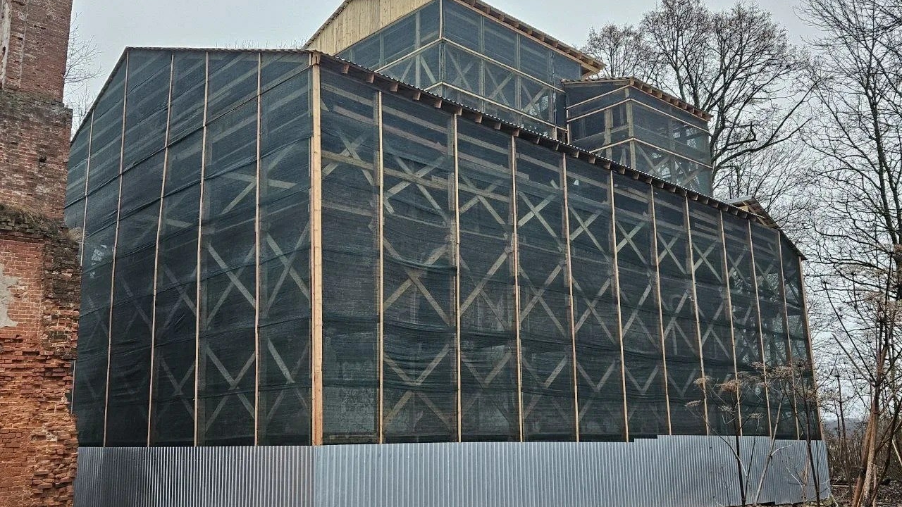 Церковь XVI века сберегли от разрушения власти Ленобласти и Гатчинская епархия