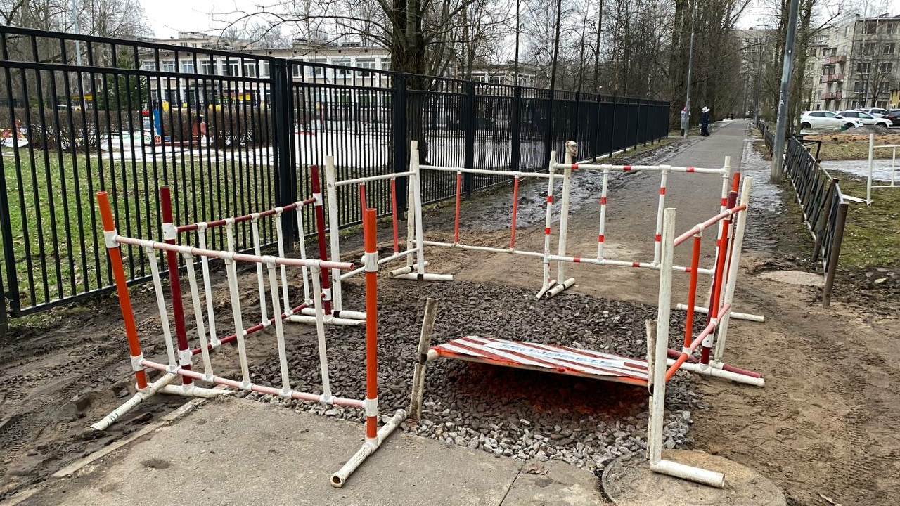 В 2025 году в Красногвардейском районе заделали свыше 2,5 тысячи выбоин на дорогах