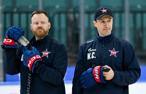 Двое тренеров ушли из штаба Хоккейного клуба СКА после ряда поражений