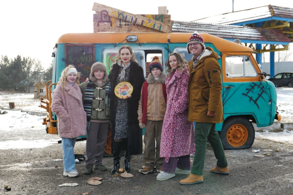 О чем новая семейная комедия «Драники» — интервью с создателями