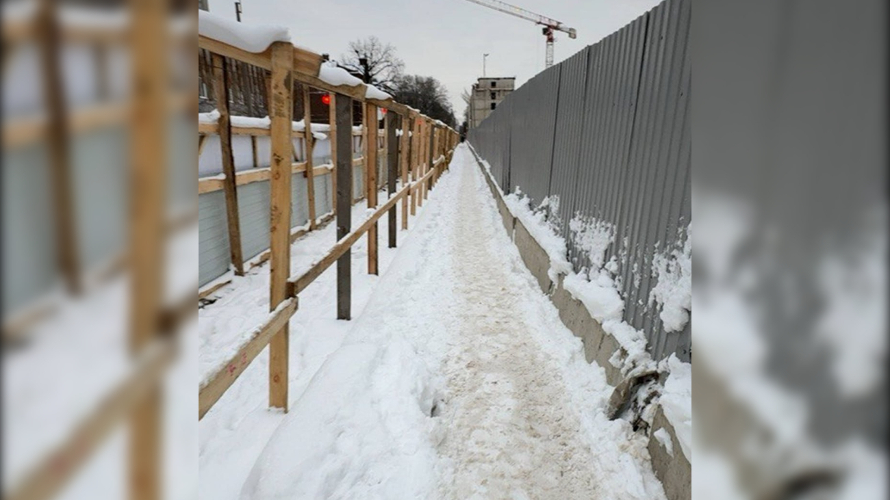 Петербургские компании наказали на три млн рублей за неубранный снег