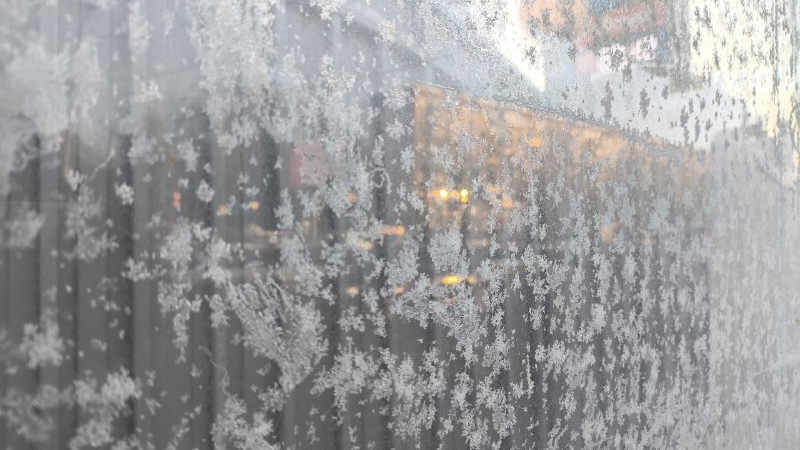 Нос и щеки прихватывает: в Петербурге могут продолжиться морозы