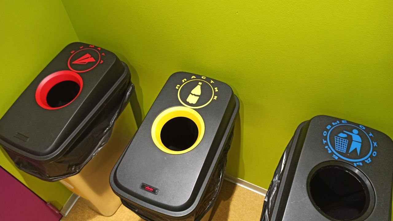 Петербуржцы сдали на утилизацию 17,7 тонн отходов и противогазы