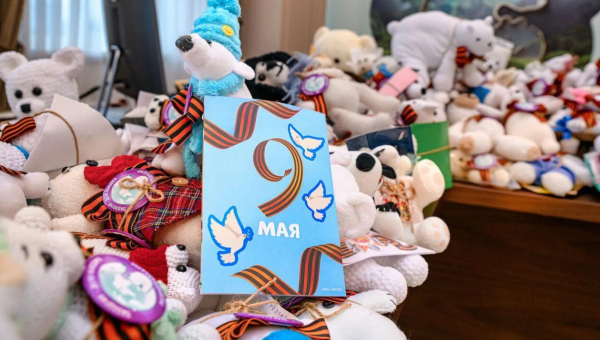 Акция «Игрушка ветерану» стартовала по России накануне празднования Дня Победы