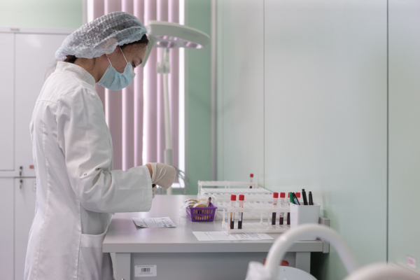 Петербуржцы смогут бесплатно провериться на гепатит С