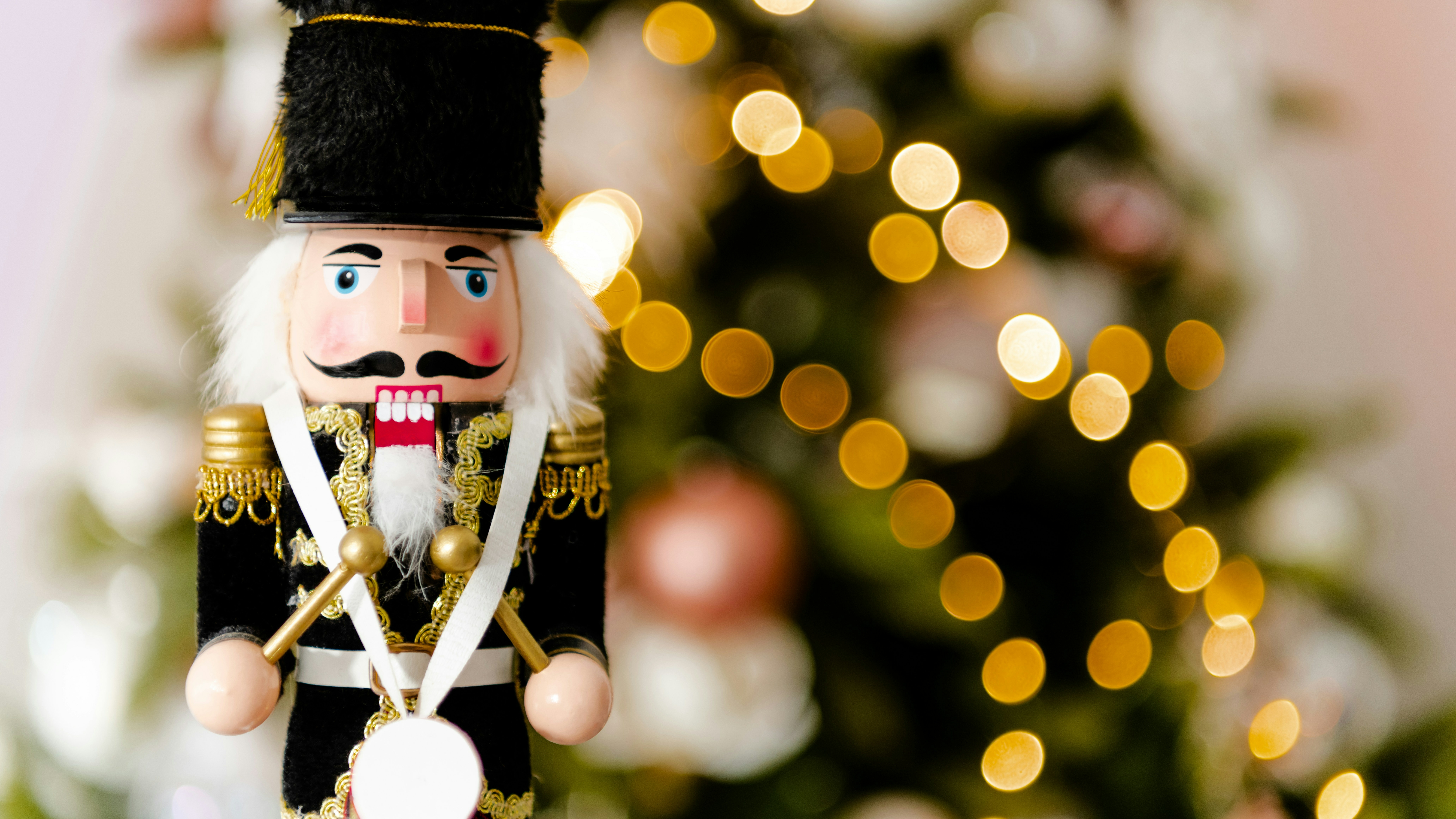 В Петербурге снимут фильм о создании балета «Щелкунчик»