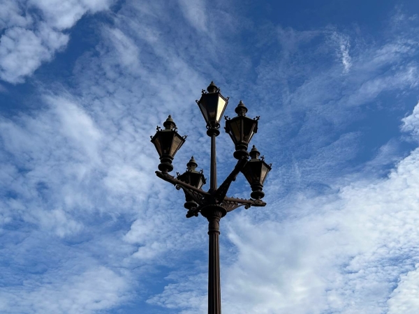 Кронштадские улицы будут освещать современные светильники