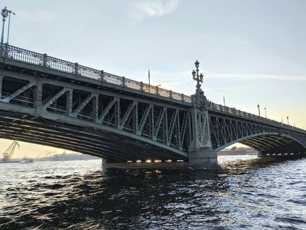 Запрет на перевоз аммиачной селитры  по Неве будет действовать до конца 2026 года