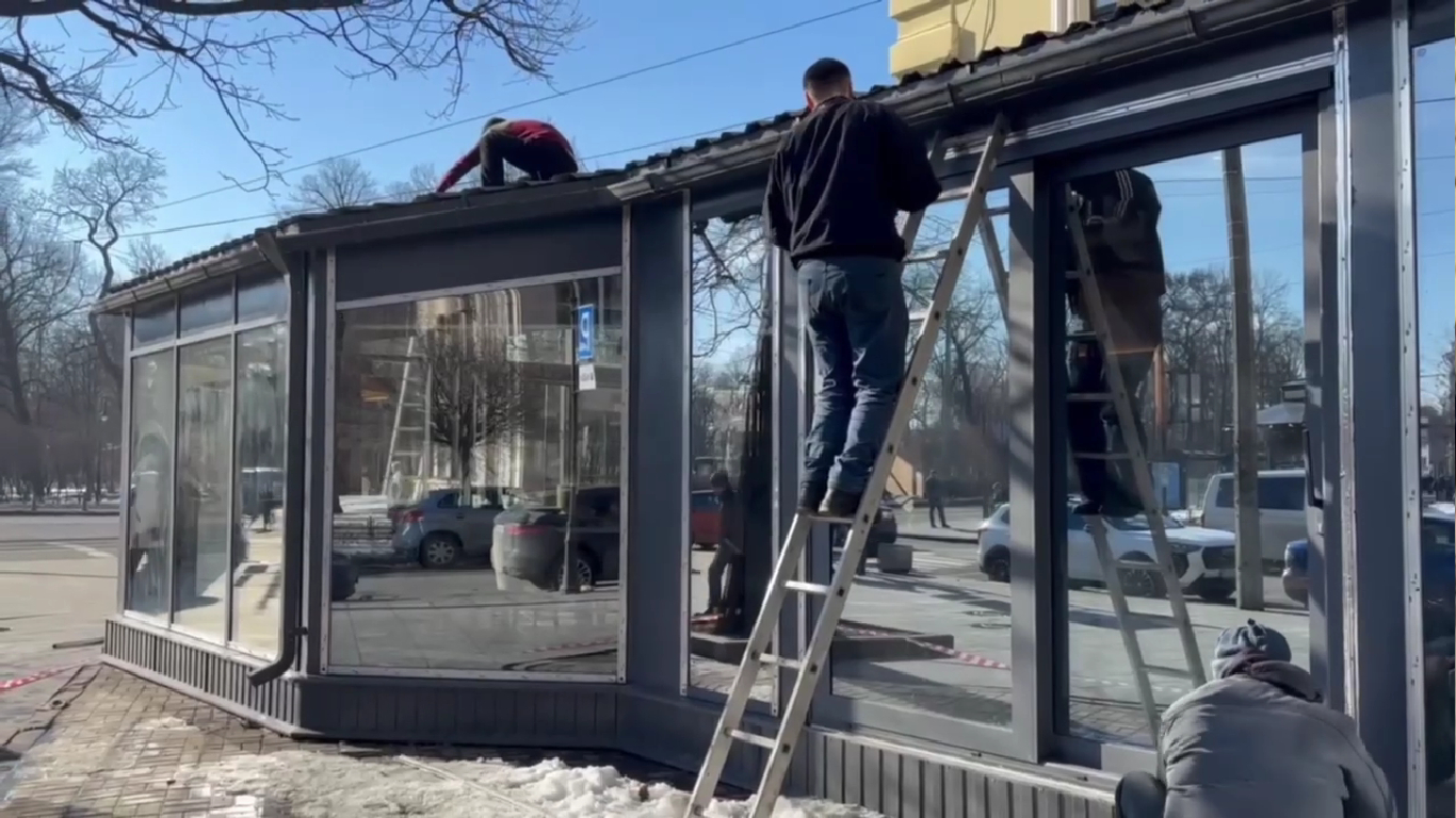 Снос ресторана в Петербурге стоил владельцу компенсации и 60 тысяч рублей штрафа