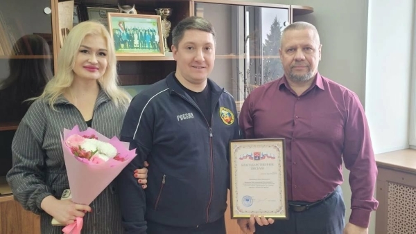 Мужчину из Приозерского района наградили за героический поступок со спасением из реки женщины
