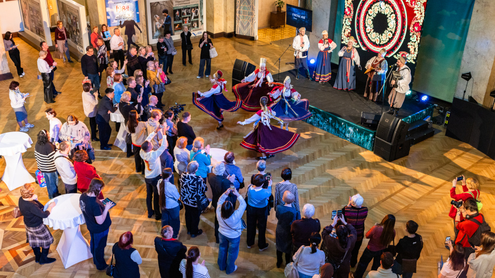 В Петербурге начался фестиваль с участием русскоязычных театров из-за границы