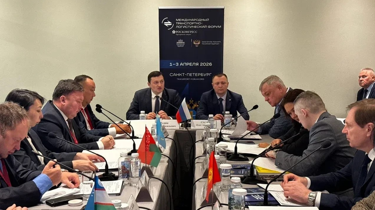 В Петербурге обсудили безопасность железнодорожного транспорта