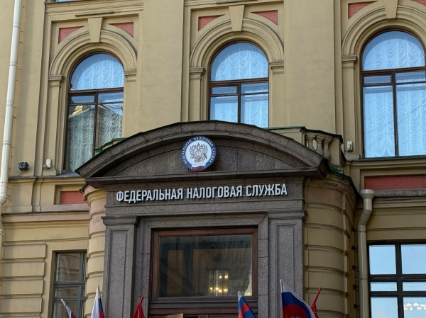 Сумма налоговых поступлений в казну Петербурга выросла на 78 млн рублей