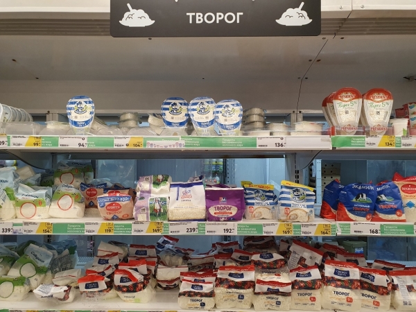 Проверка выявила небезопасный творог в магазинах Петербурга перед Пасхой