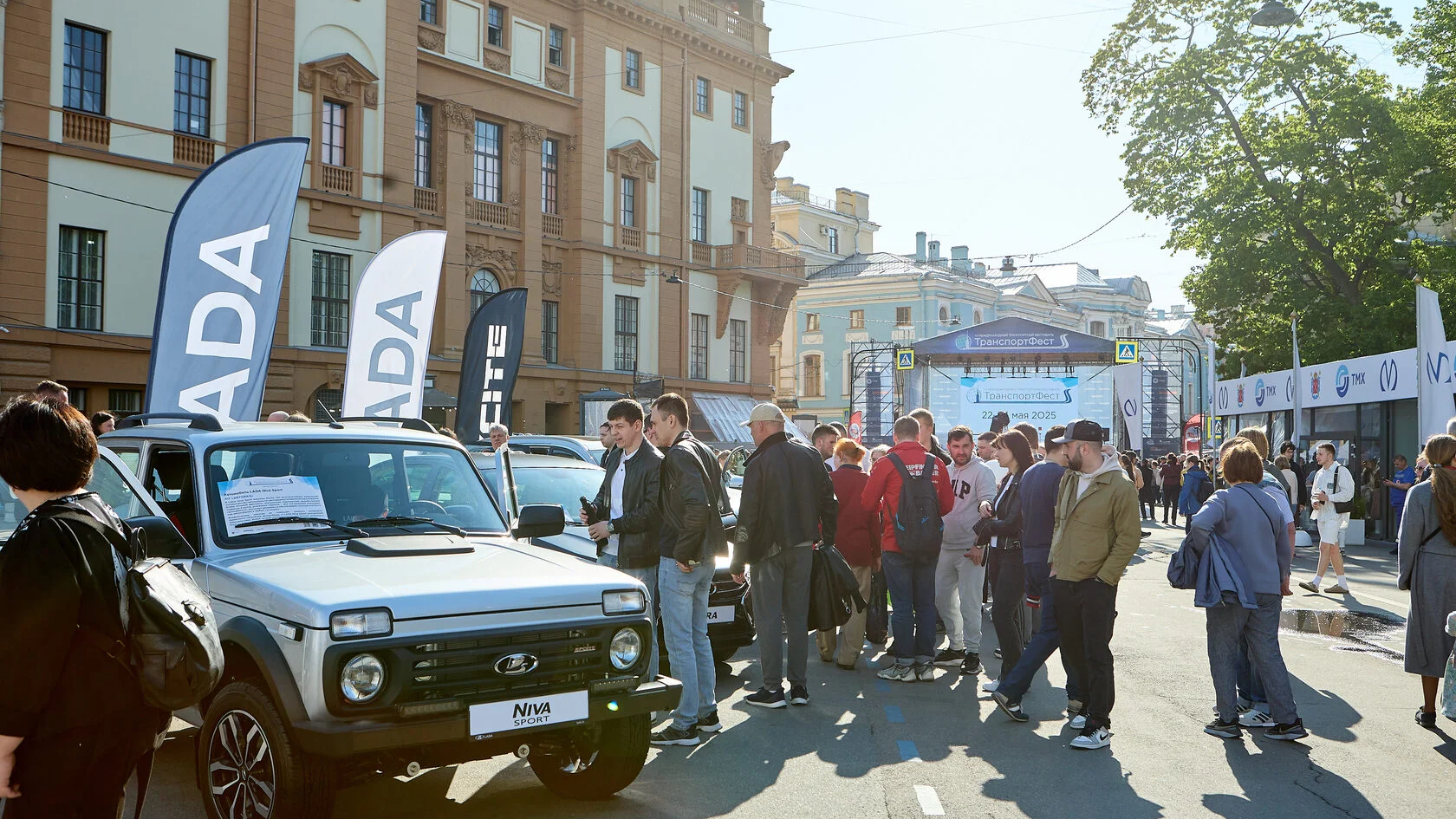 «ТранспортФест» в Петербурге: инновации, парад техники и выставка транспорта