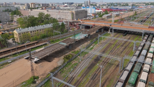 На Цимбалинском путепроводе возвели почти 100 метров левой части конструкции