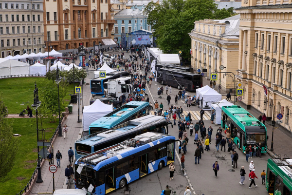 «ТранспортФест» в Петербурге приурочат ко Дню города в этом году