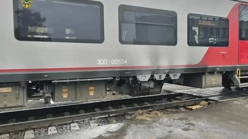 Поезд из Петрозаводска в Петербург задержался из-за пожара