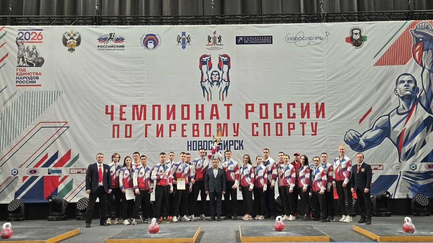 Петербургские гиревики восемь раз стали чемпионами России