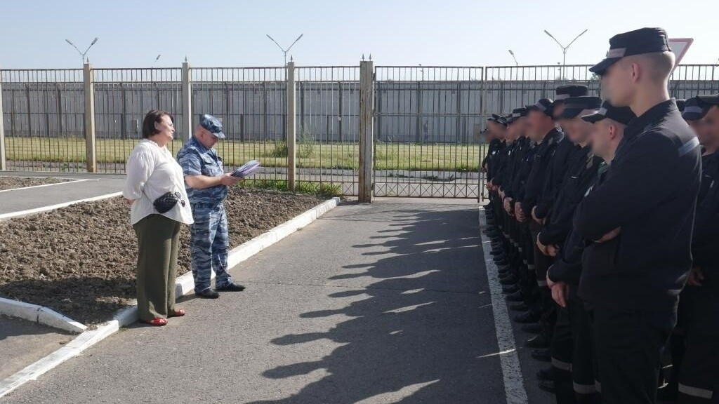 Школы при колониях Петербурга и Ленобласти посещают более 750 человек
