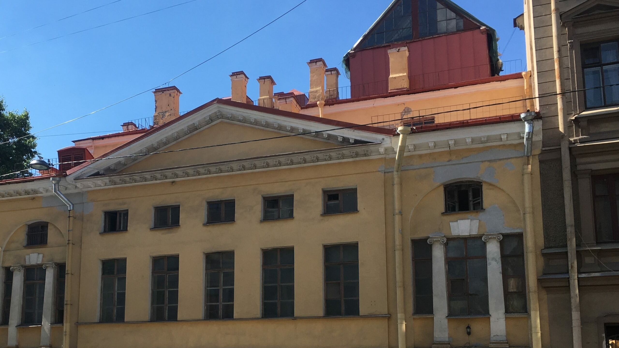 В Усадьбе Демидовых спустя почти год завершили первый этап реставрации