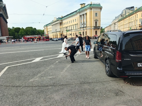 В Петербурге открылась запись на свадьбу в красивую дату 27.07.2027