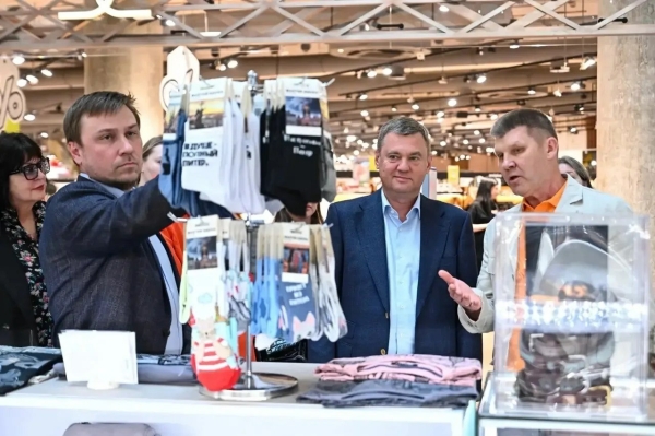Поляков: в Петербурге запустили проект для продвижения местных производителей